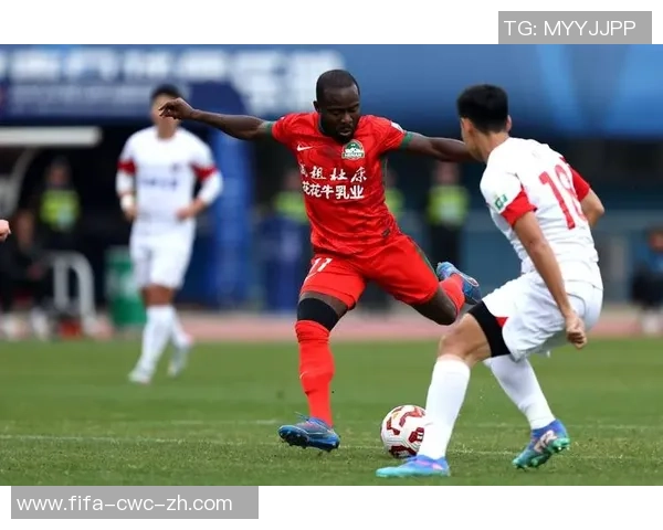 足球中超版本:探索中国足球联赛的崛起与未来发展之路 足球中超版本:探索中国足球联赛的崛起与未来发展之路