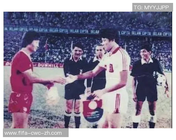 足球场上的铁壁防线谁是最厉害的足球后卫之王 足球场上的铁壁防线谁是最厉害的足球后卫之王